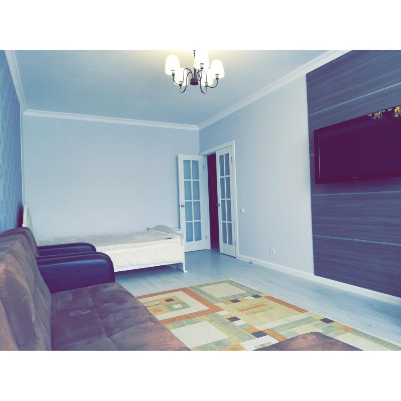 אסטנה Best Apartment On Sauran Towers מראה חיצוני תמונה